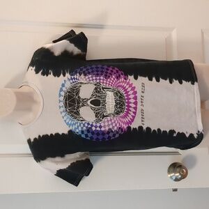 Chemistry size S T-shirt